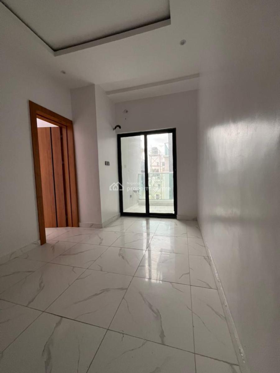 Spacious 5 Bedroom Duplex, Ologolo, Lekki, Lagos, Semi-detached Duplex for Sale