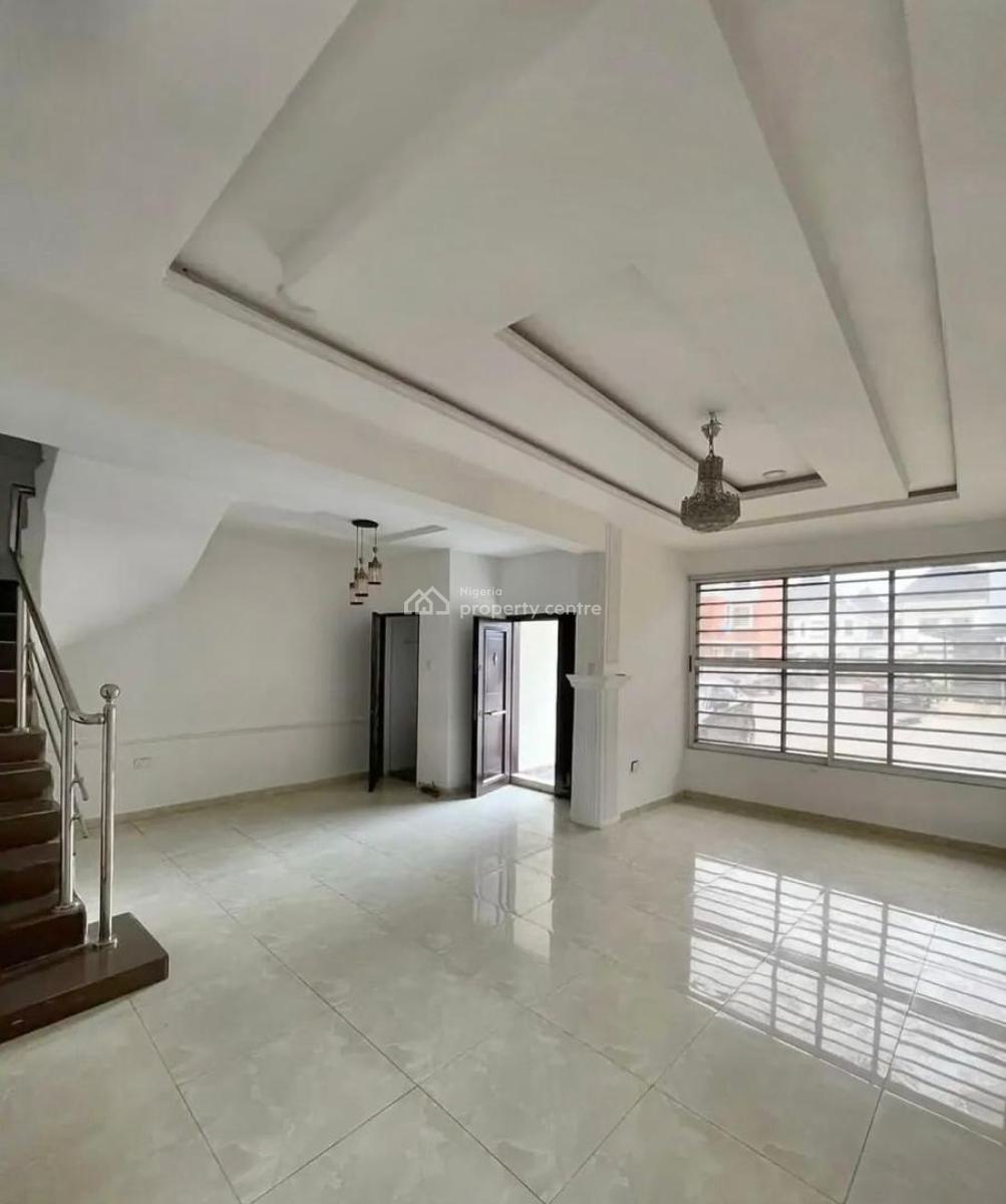 Well Built 4 Bedroom Terrace Duplex with Bq, Osapa, Lekki, Lagos, Terraced Duplex for Rent