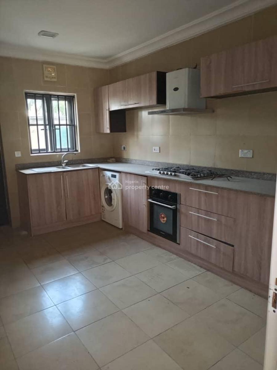 4 Bedroom Terrace Duplex with a Room Bq, Chevron Alternative, Lekki, Lagos, Terraced Duplex for Sale