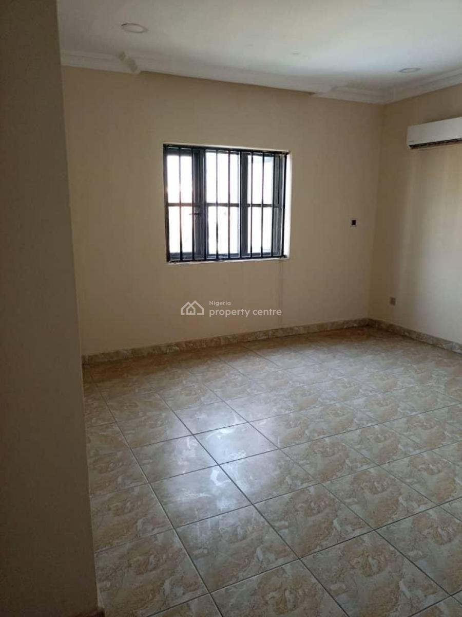 4 Bedroom Terrace Duplex with a Room Bq, Chevron Alternative, Lekki, Lagos, Terraced Duplex for Sale