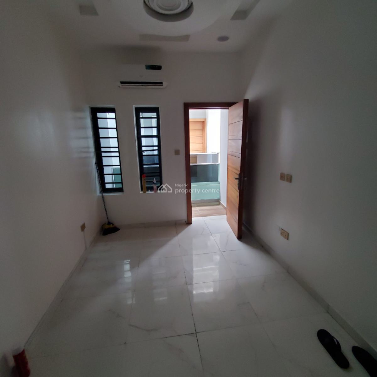 Spacious 4 Bedroom Semi Detached Duplex, Chevron Tollgate, Lekki, Lagos, House for Sale