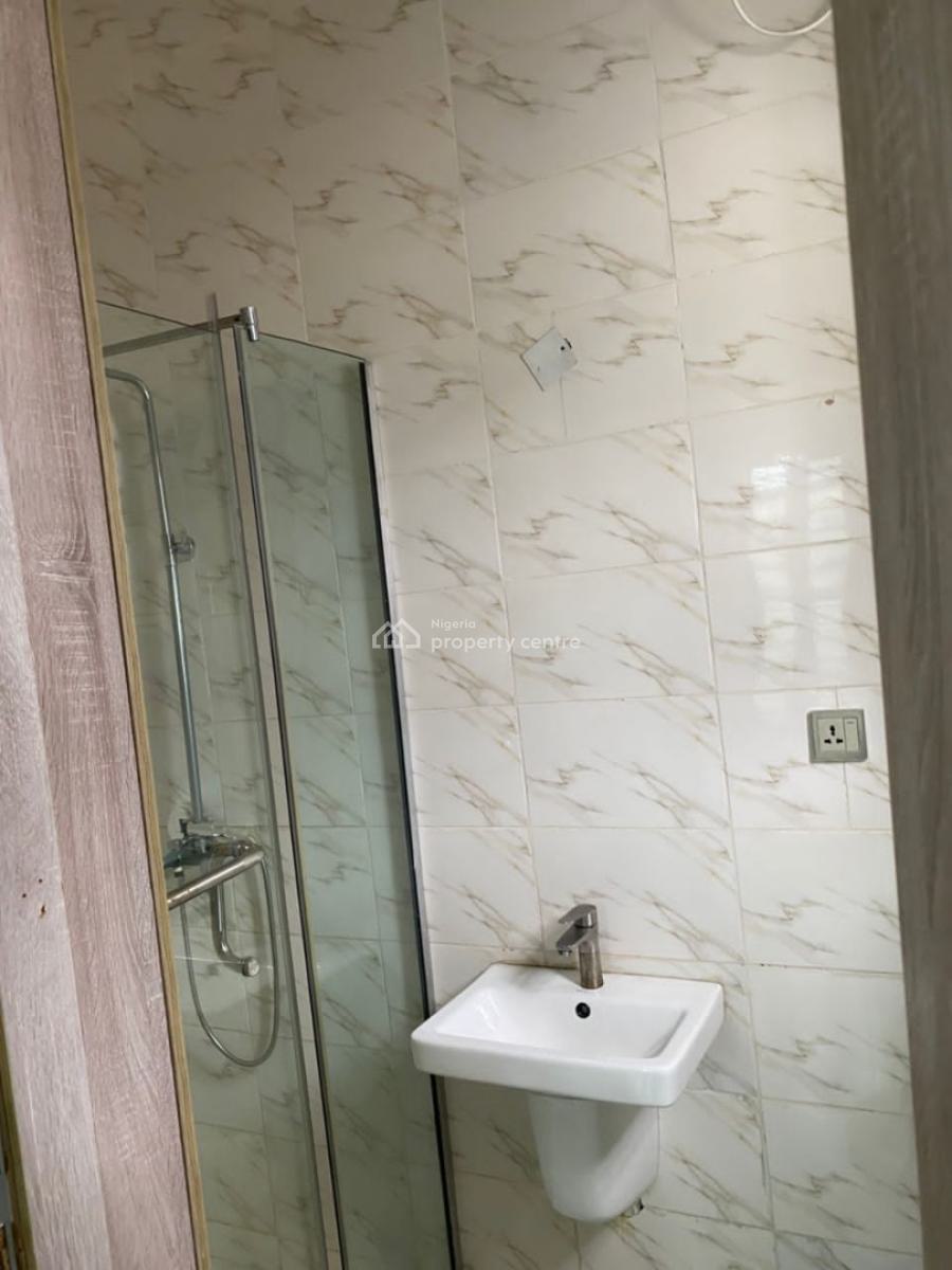 a Luxury Shared Apartment with Excel, Orchid Estate, Lekki Phase 2, Lekki, Lagos, Self Contain (single Rooms) for Rent