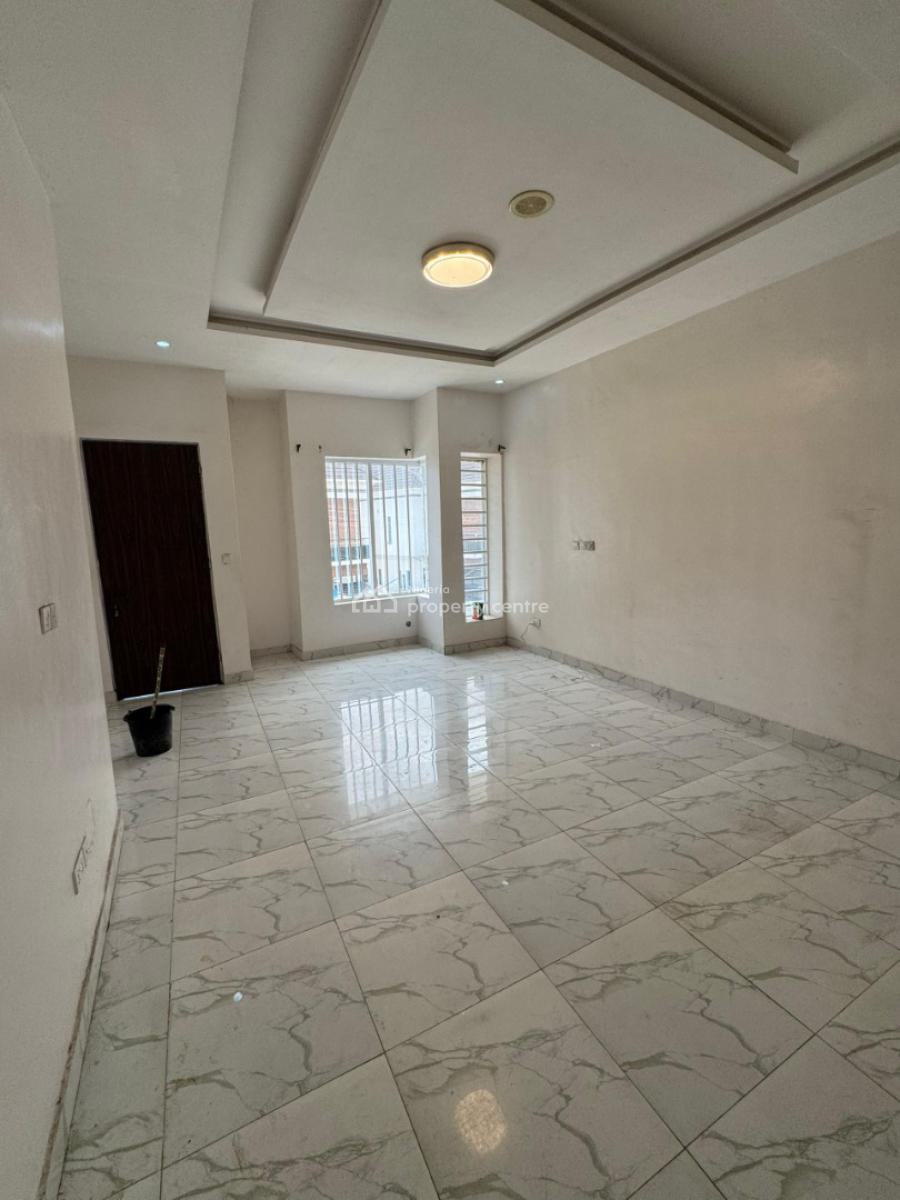 Well Maintained 4 Bedroom Duplex, Chevron Drive, Lekki, Lagos, Semi-detached Duplex for Rent