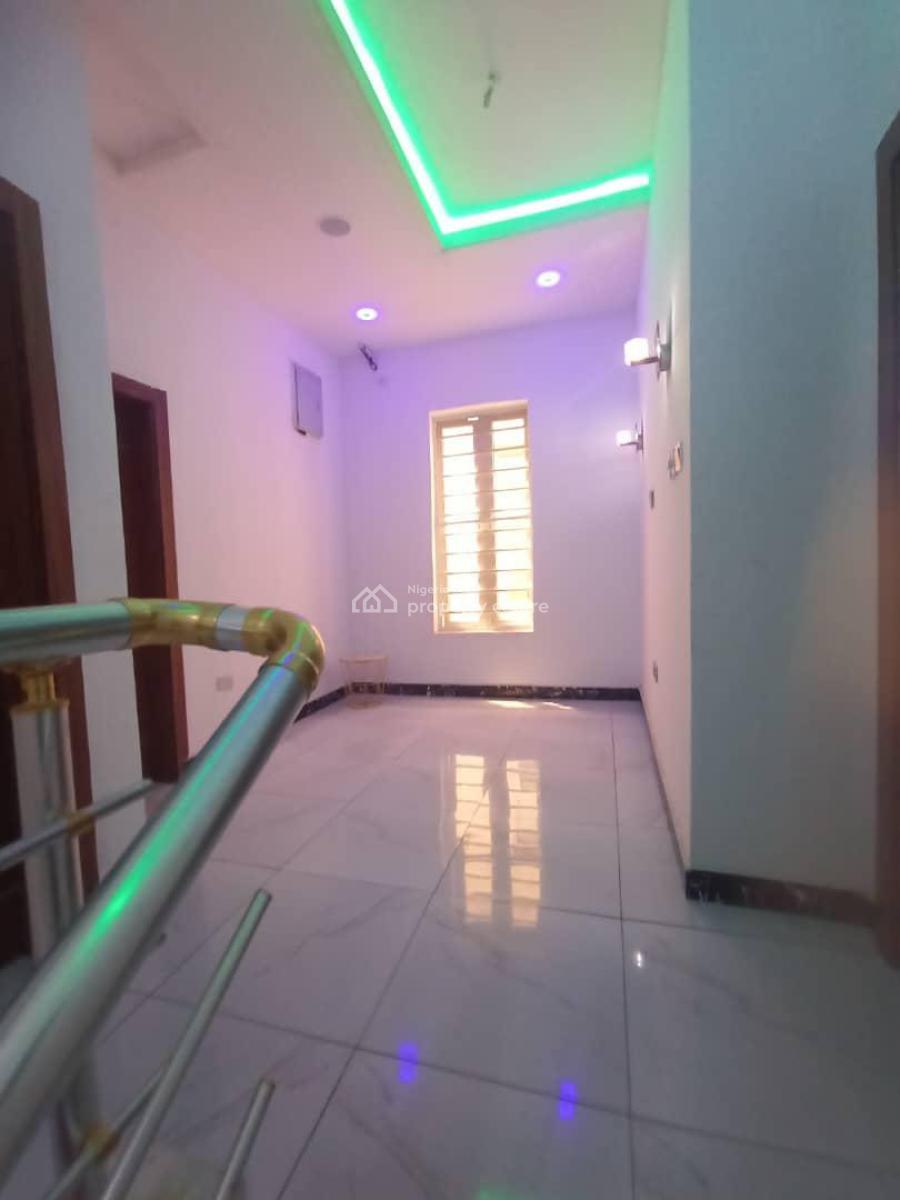 Standard Luxury 4 Bedroom Terraced Duplex with Excellent Facilities, Orchid Road, Lekki, Lagos, Terraced Duplex for Rent