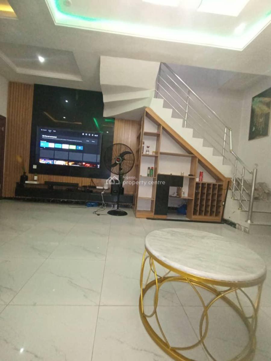 Standard Luxury 4 Bedroom Terraced Duplex with Excellent Facilities, Orchid Road, Lekki, Lagos, Terraced Duplex for Rent