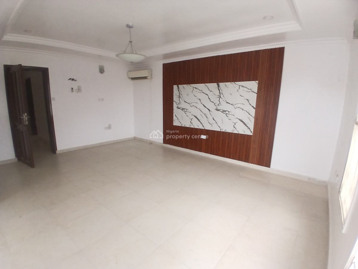 Newly Refurbished and a Fully Serviced 2 Bedroom Apartment, Lekki Phase 1, Lekki, Lagos, Flat / Apartment for Rent