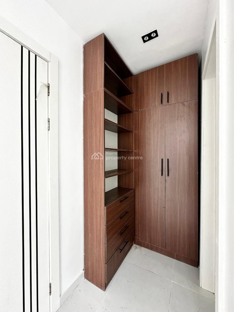 Luxury 2-bedroom Apartment, Ologolo, Lekki, Lagos, Flat / Apartment for Rent