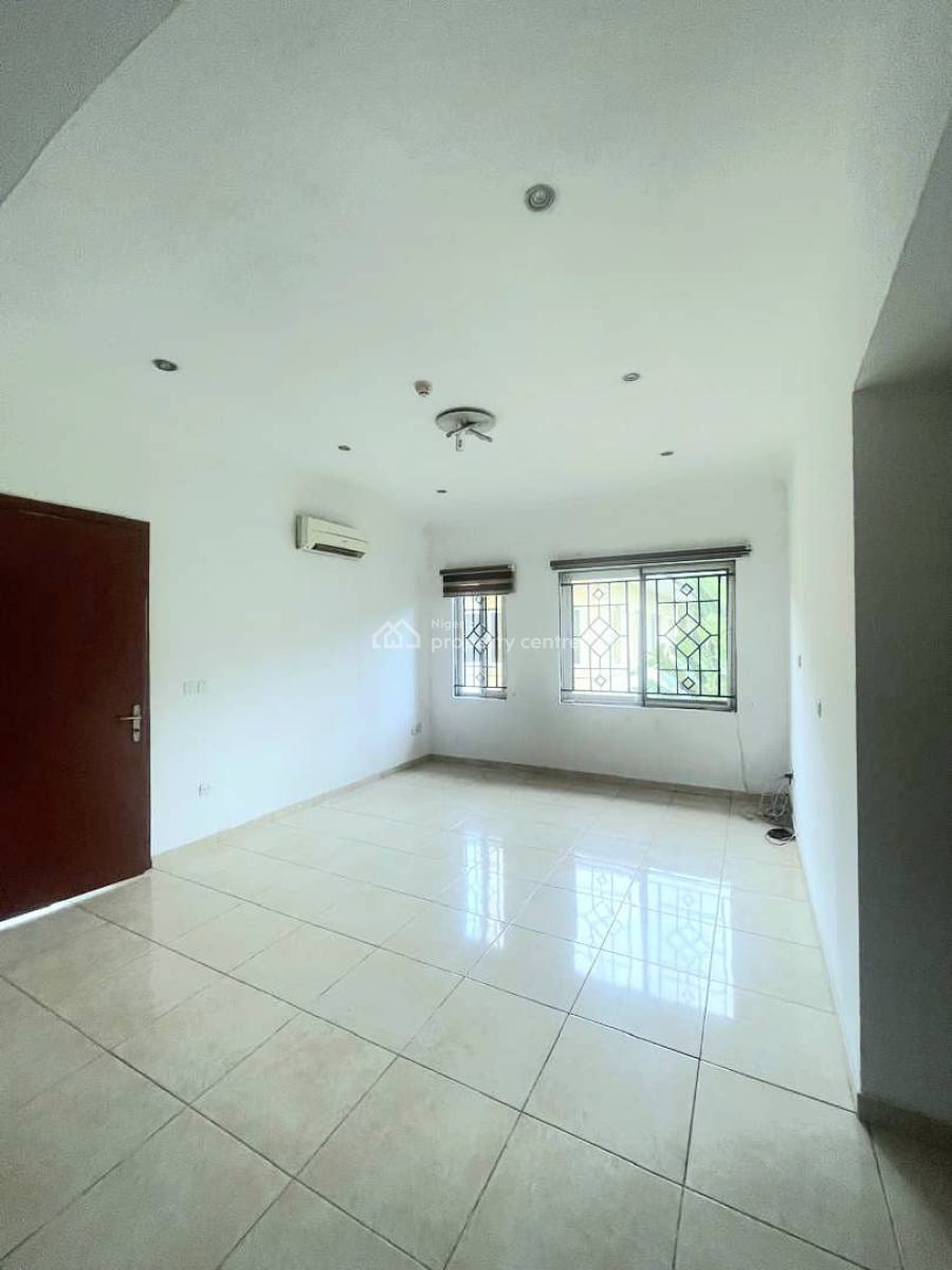 4-bedroom Terrace Duplex with Study, Bq & Pool, Bank Road, Ikoyi, Lagos, Terraced Duplex for Rent