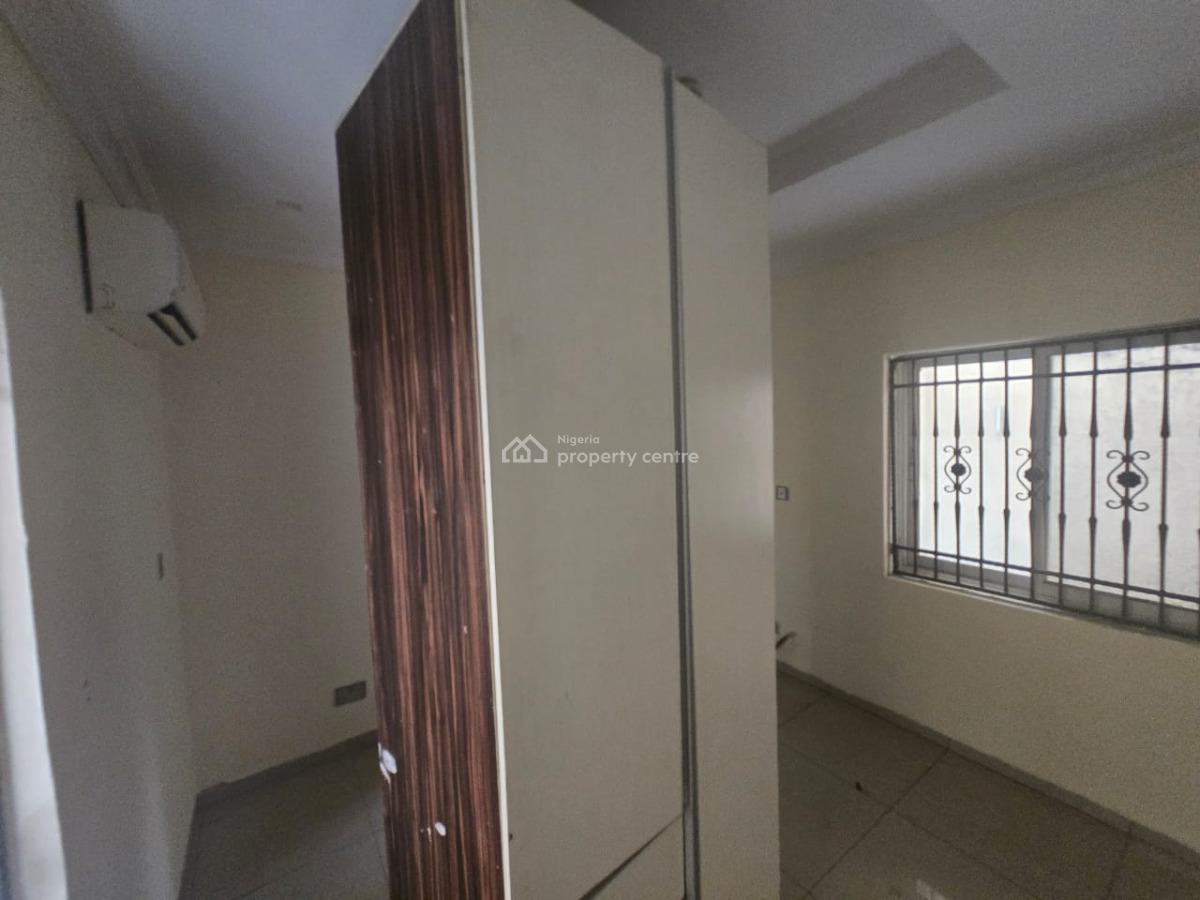1 Bedroom Flat, Off Freedom Way, Lekki Phase 1, Lekki, Lagos, Mini Flat (room and Parlour) for Rent