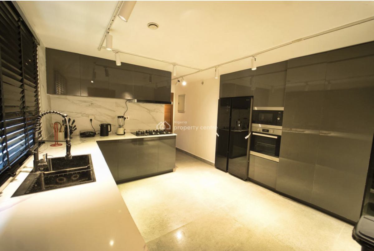 Luxury 3 Bedroom Apartment with Swimming Pool, Victoria Island (vi), Lagos, Flat / Apartment for Rent