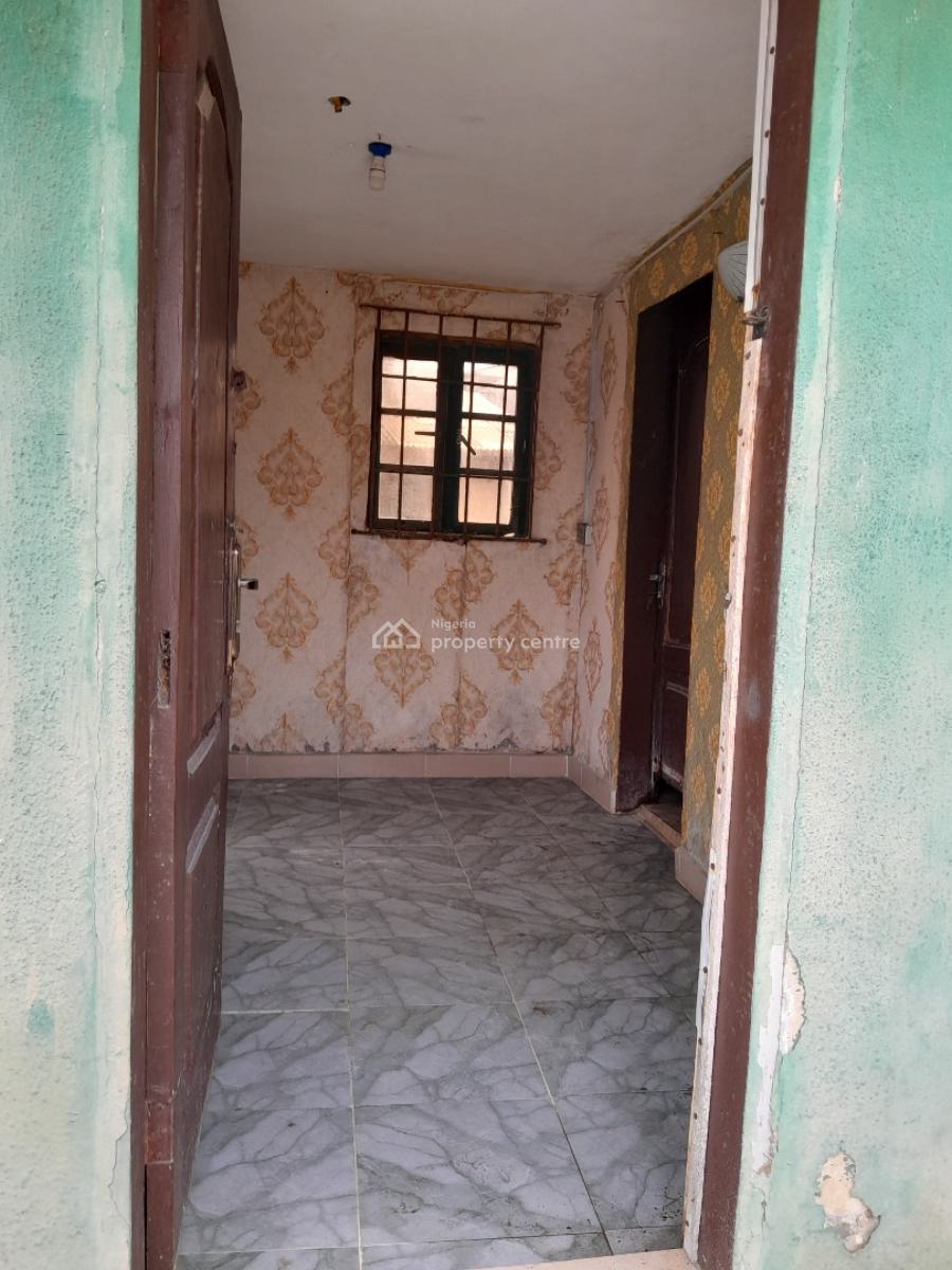 Self-contained Apartment, Shasanya Street, Igbo Efon, Lekki, Lagos, Self Contain (single Rooms) for Rent