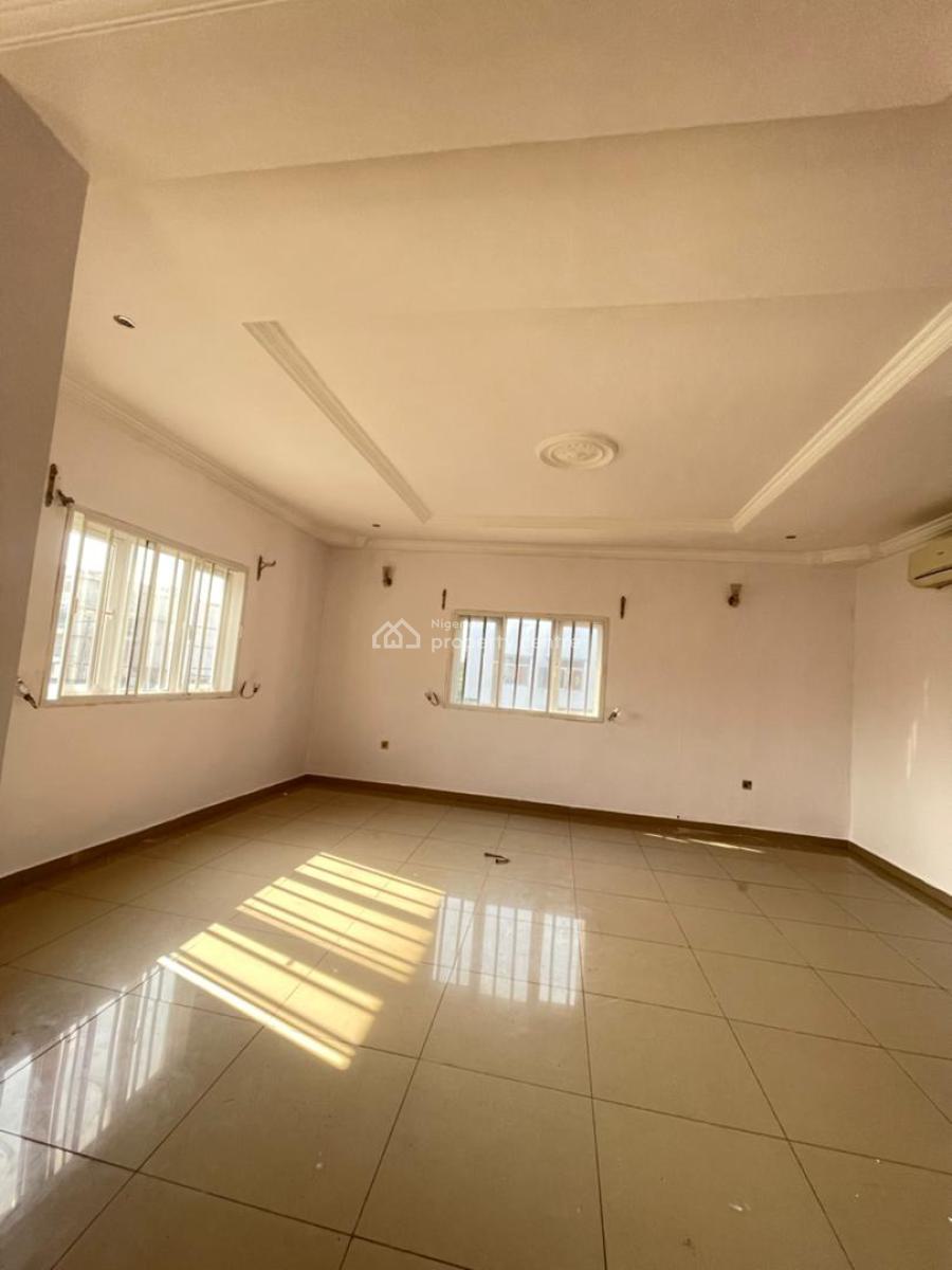 2 Bedrooms Flat, Lekki Phase 1, Lekki, Lagos, Flat / Apartment for Rent