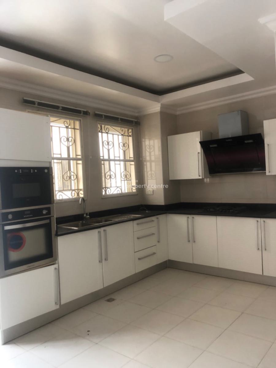3 Bedroom Apartment, Lekki Phase 1, Lekki, Lagos, Flat / Apartment for Rent
