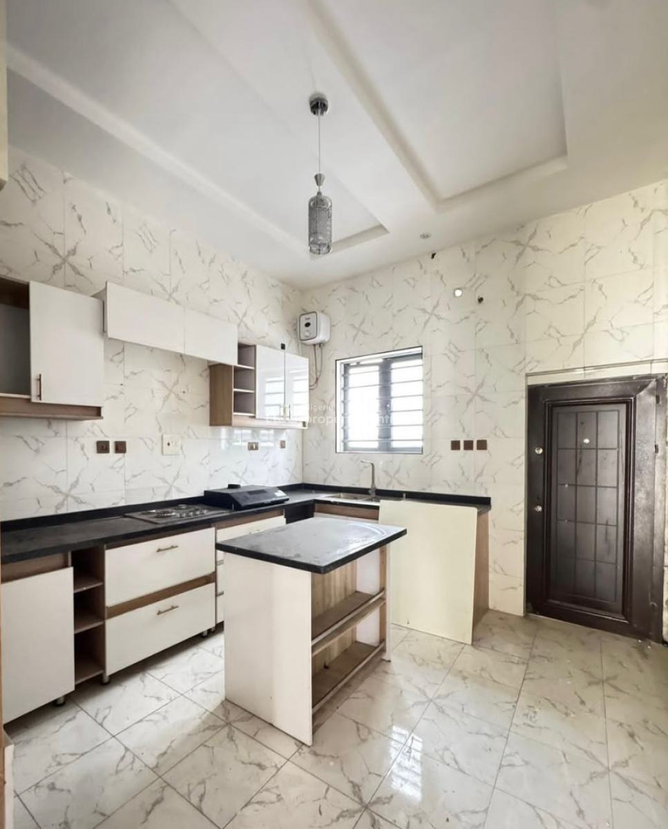Well Built 4 Bedroom Terrace Duplex Is Available, New Road/igbo Efon, Lekki Phase 2, Lekki, Lagos, Terraced Duplex for Sale
