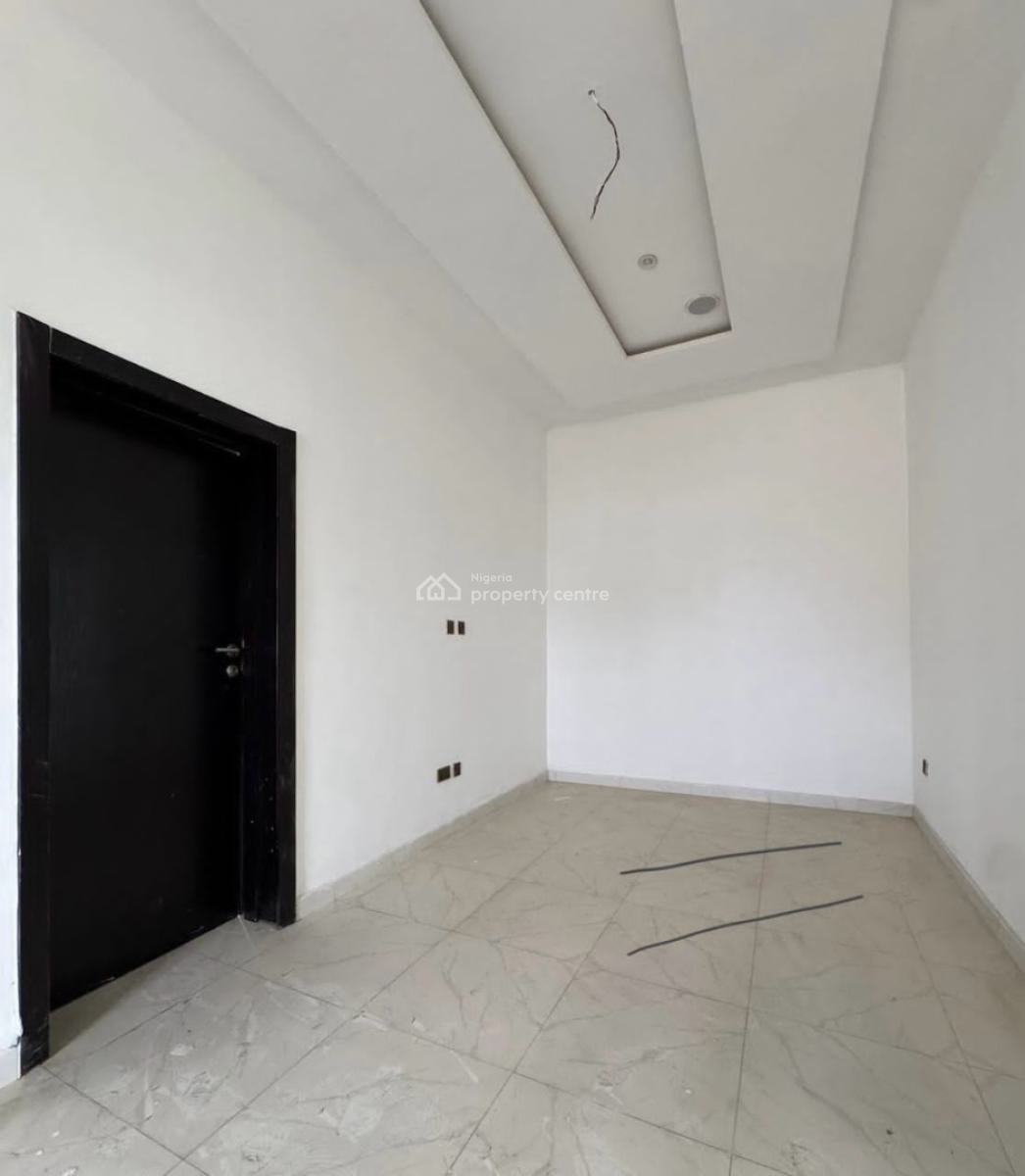 Well Built 4 Bedroom Terrace Duplex Is Available, New Road/igbo Efon, Lekki Phase 2, Lekki, Lagos, Terraced Duplex for Sale