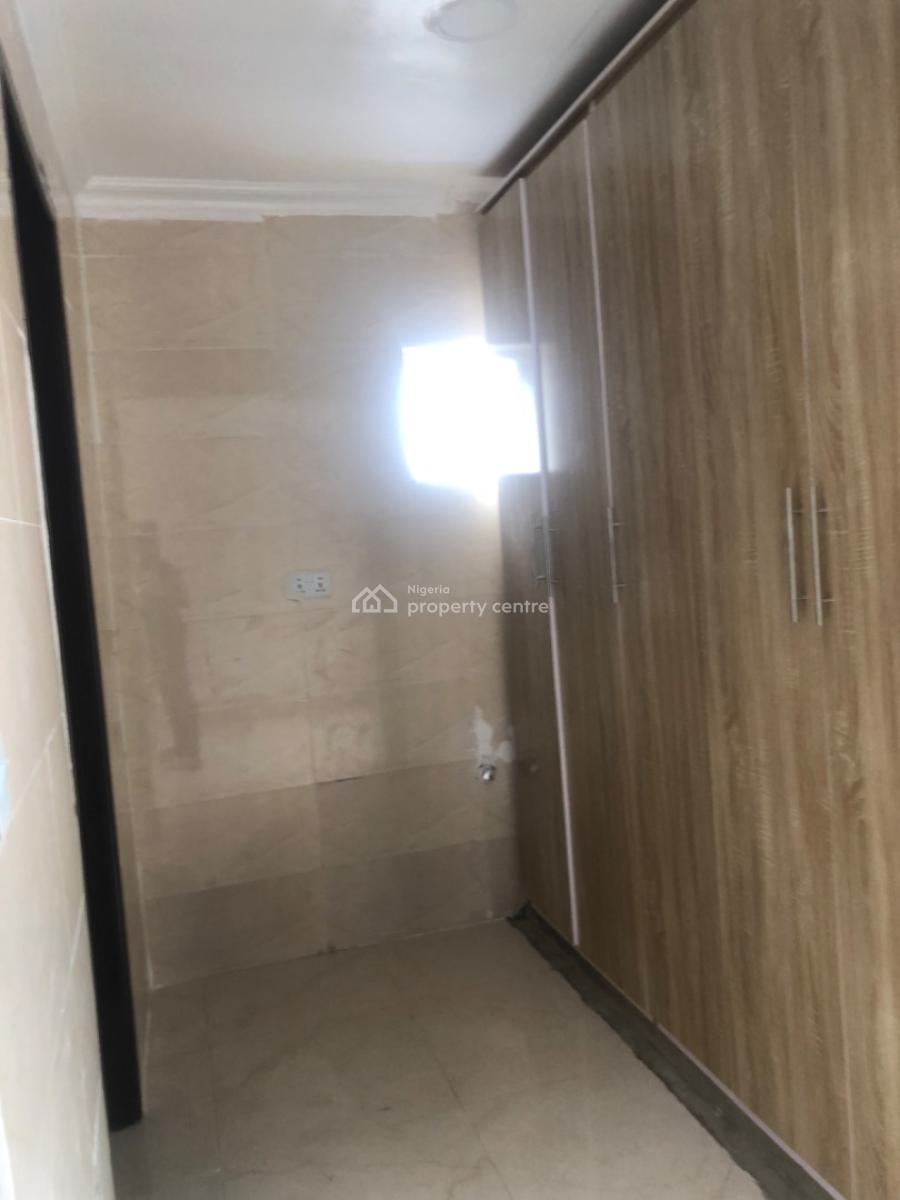 Room and Palour Self Contain, Lekki Phase 1, Lekki, Lagos, Mini Flat (room and Parlour) for Rent