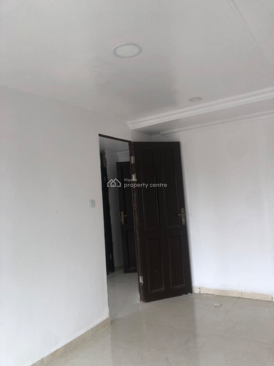 Room and Palour Self Contain, Lekki Phase 1, Lekki, Lagos, Mini Flat (room and Parlour) for Rent