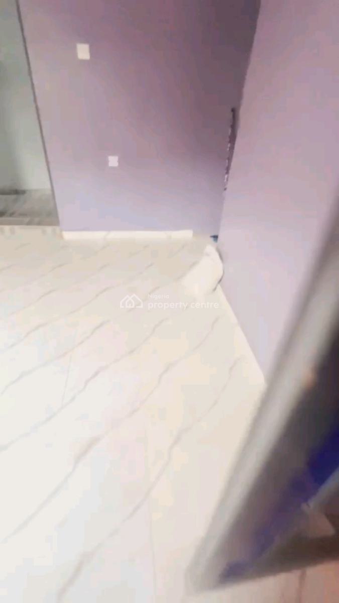 a Decent and Standard Self Contain, Groundfloor with Pop, Screeded Wall, Off Market Street, Shomolu, Lagos, Self Contain (single Rooms) for Rent