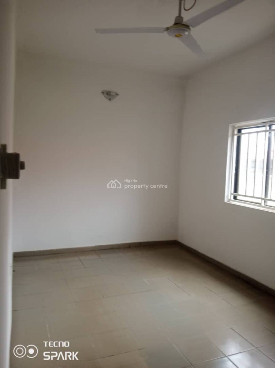 Strictly Commercial, Office Use 3 Bedrooms Flat, Wuye, Abuja, Flat / Apartment for Rent