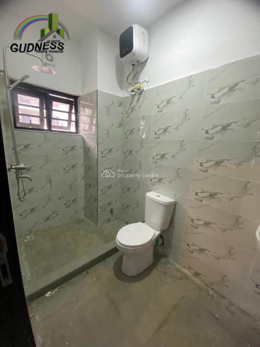 2 Bedroom Apartment Without Bq, Mobil Road, Ilaje, Ajah, Lagos, Flat / Apartment for Rent