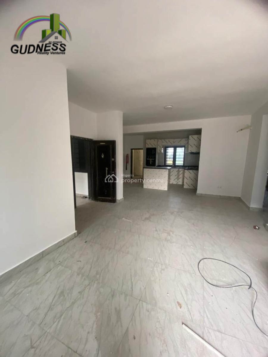 2 Bedroom Apartment Without Bq, Mobil Road, Ilaje, Ajah, Lagos, Flat / Apartment for Rent