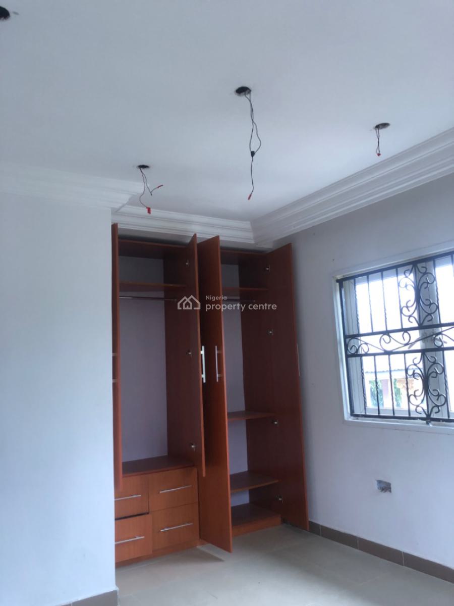 2 Bedroom Apartment, Off Admiralty Way, Lekki Phase 1, Lekki, Lagos, Flat / Apartment for Rent