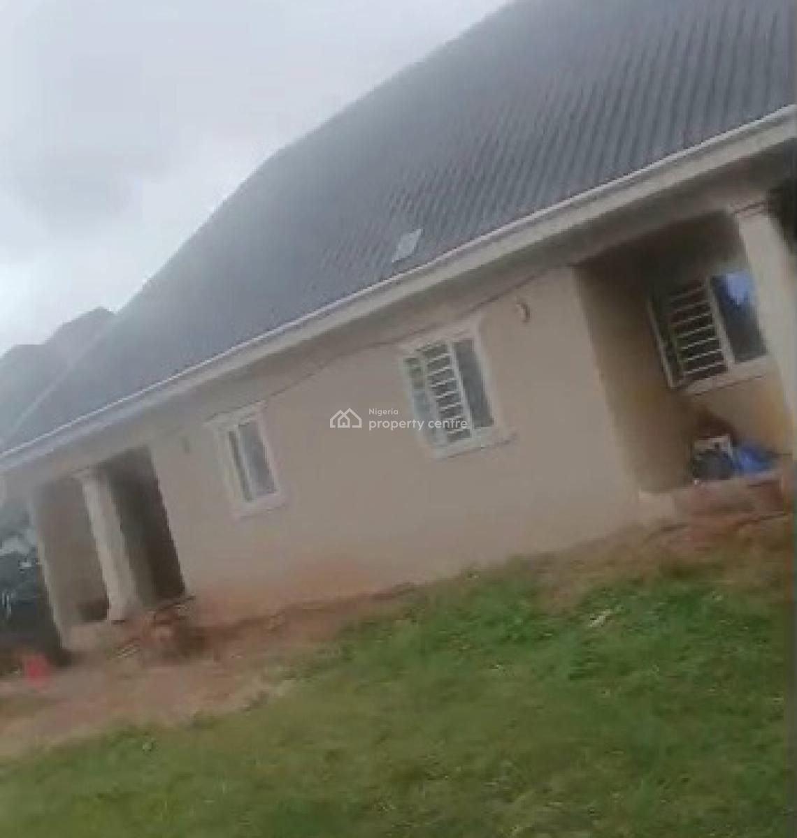 2 Flats of Room & Parlour 100ft By 100ft Land, Okhuoromi Community, Airport Road, Benin, Oredo, Edo, Block of Flats for Sale
