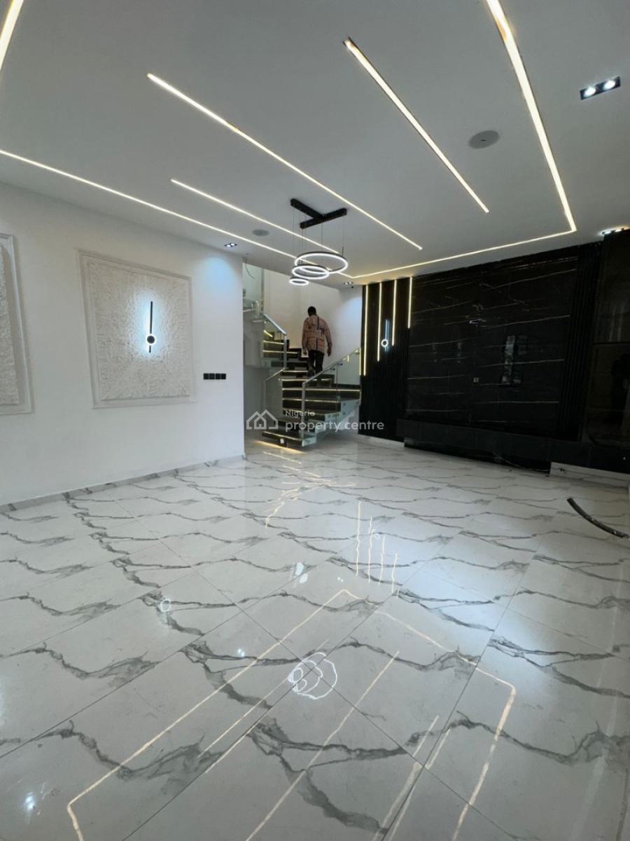 4 Bedroom Semi Detached Apartment, Ilaje, Ajah, Lagos, Semi-detached Duplex for Sale
