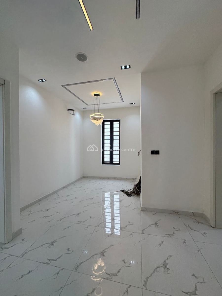 4 Bedroom Semi Detached Apartment, Ilaje, Ajah, Lagos, Semi-detached Duplex for Sale