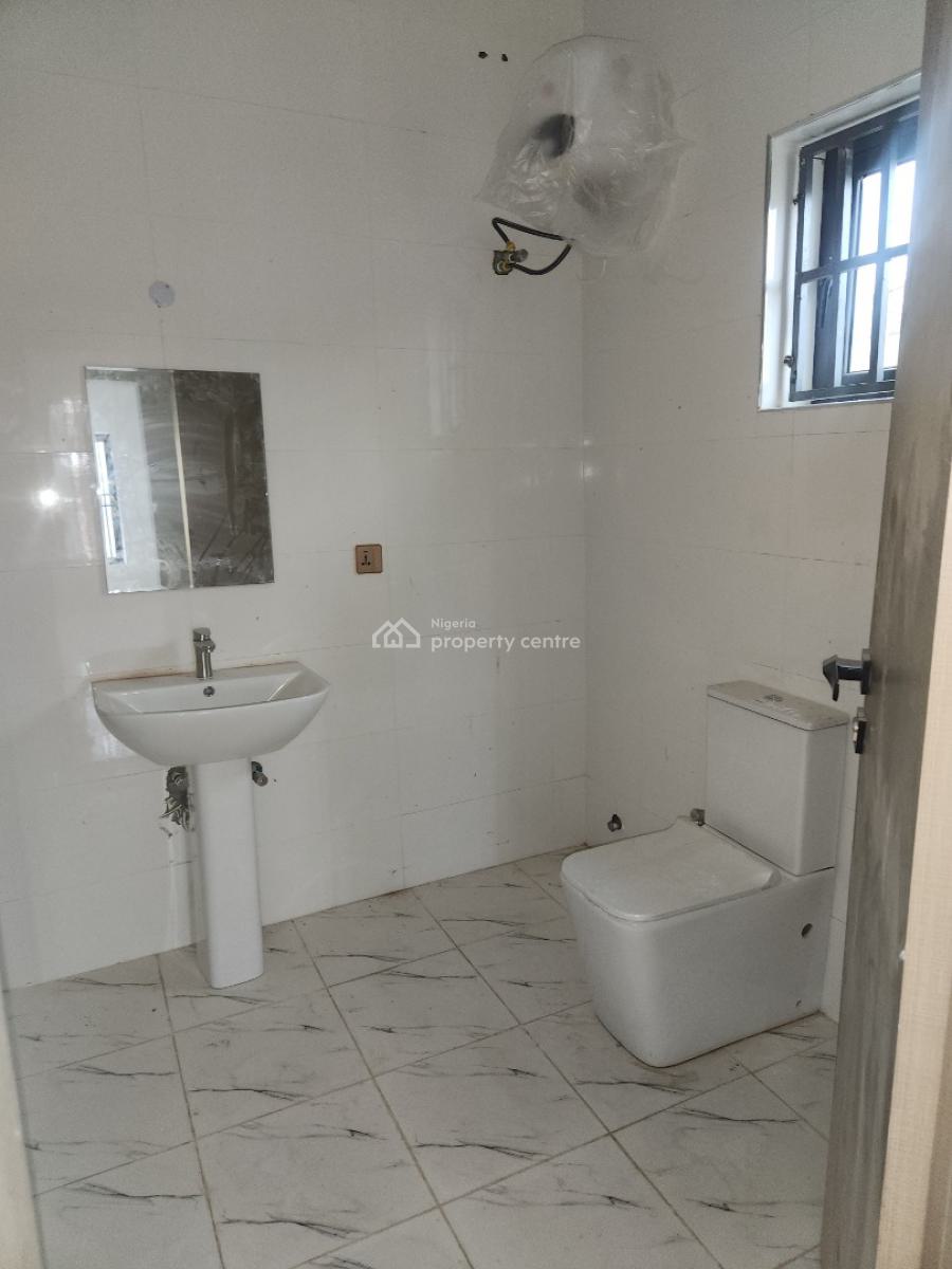 Tastefully Finished 5 Bedrooms Duplex with Bq, Guzape District, Abuja, Detached Duplex for Sale