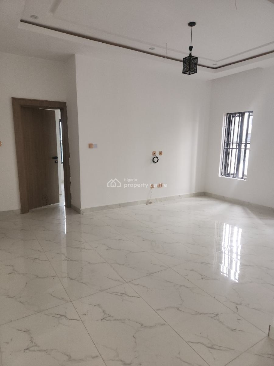 Tastefully Finished 5 Bedrooms Duplex with Bq, Guzape District, Abuja, Detached Duplex for Sale