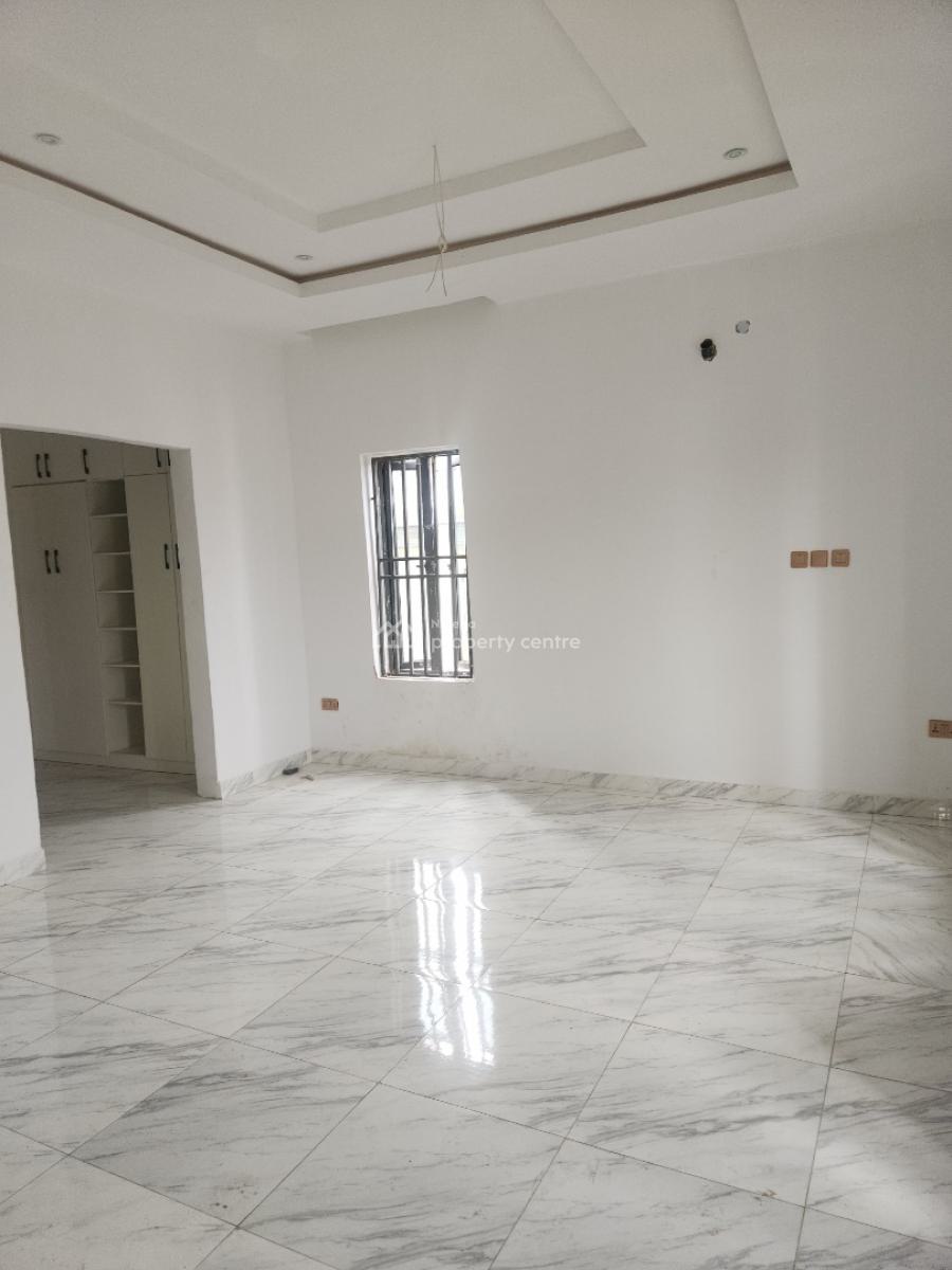 Tastefully Finished 5 Bedrooms Duplex with Bq, Guzape District, Abuja, Detached Duplex for Sale