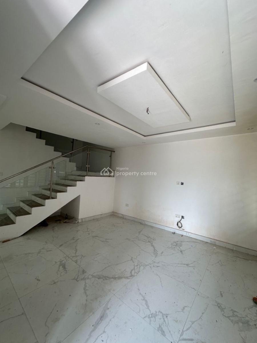 4 Bedroom Semi Detached Apartment, Ilaje, Ajah, Lagos, Semi-detached Duplex for Sale