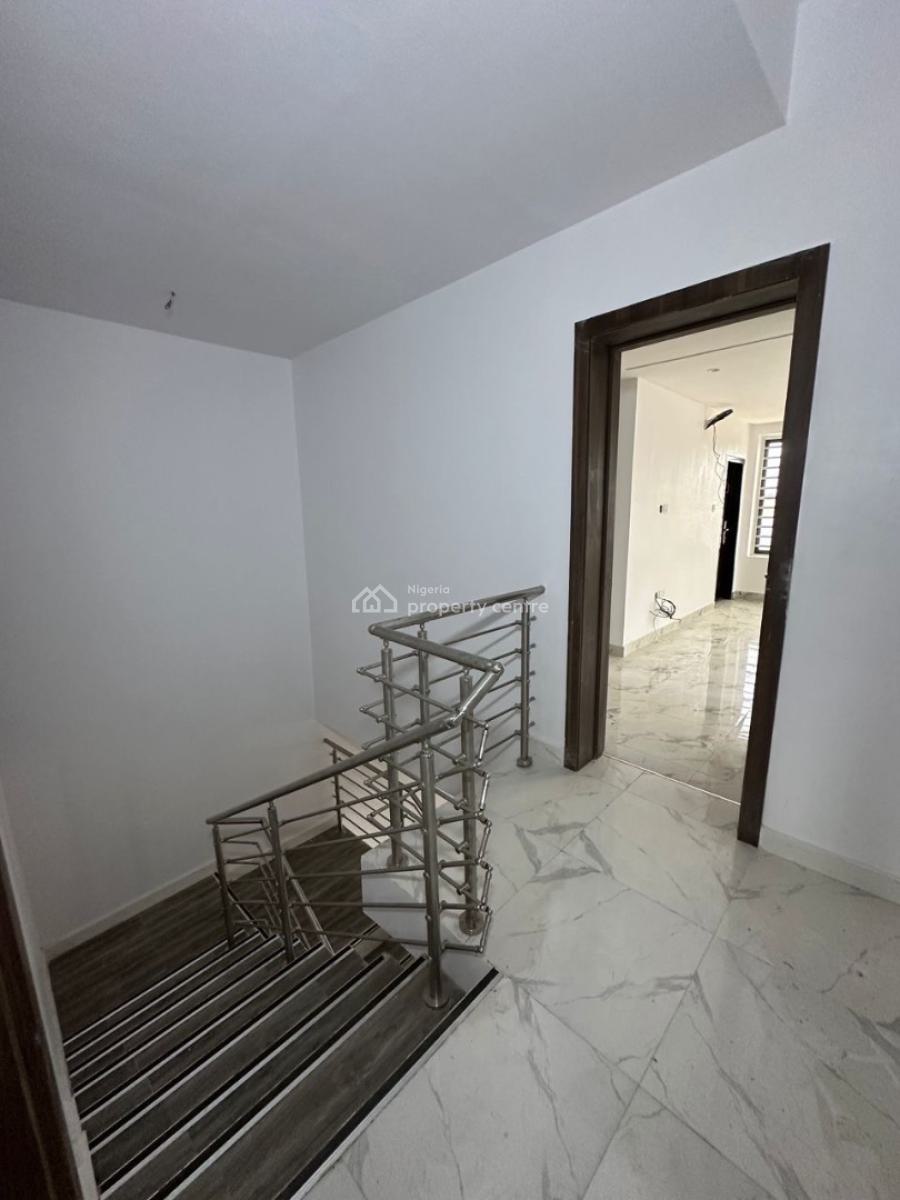 4 Bedroom Semi Detached Apartment, Ilaje, Ajah, Lagos, Semi-detached Duplex for Sale