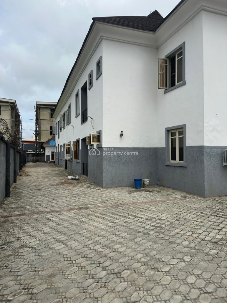 3 Bedroom Apartment, Ilaje, Ajah, Lagos, Flat / Apartment for Sale