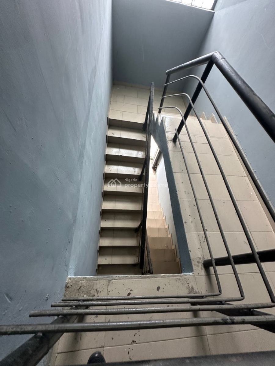 3 Bedroom Apartment, Ilaje, Ajah, Lagos, Flat / Apartment for Sale