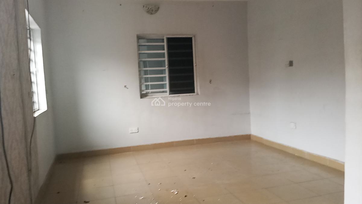 a Clean 3 Bedroom Ensuite Apartment Upstairs, Behind Owode Metal and Srabe Market, Irawo, Kosofe, Lagos, Flat / Apartment for Rent