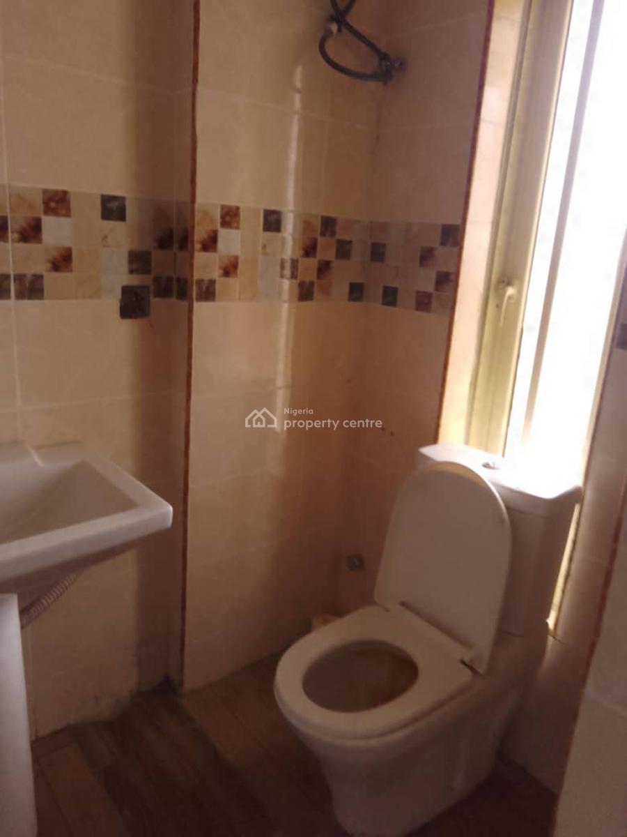 Fully Serviced 3bedroom Flat with Bq, Ikate Lekki Lagos, Ikate Elegushi, Lekki, Lagos, Flat / Apartment for Sale