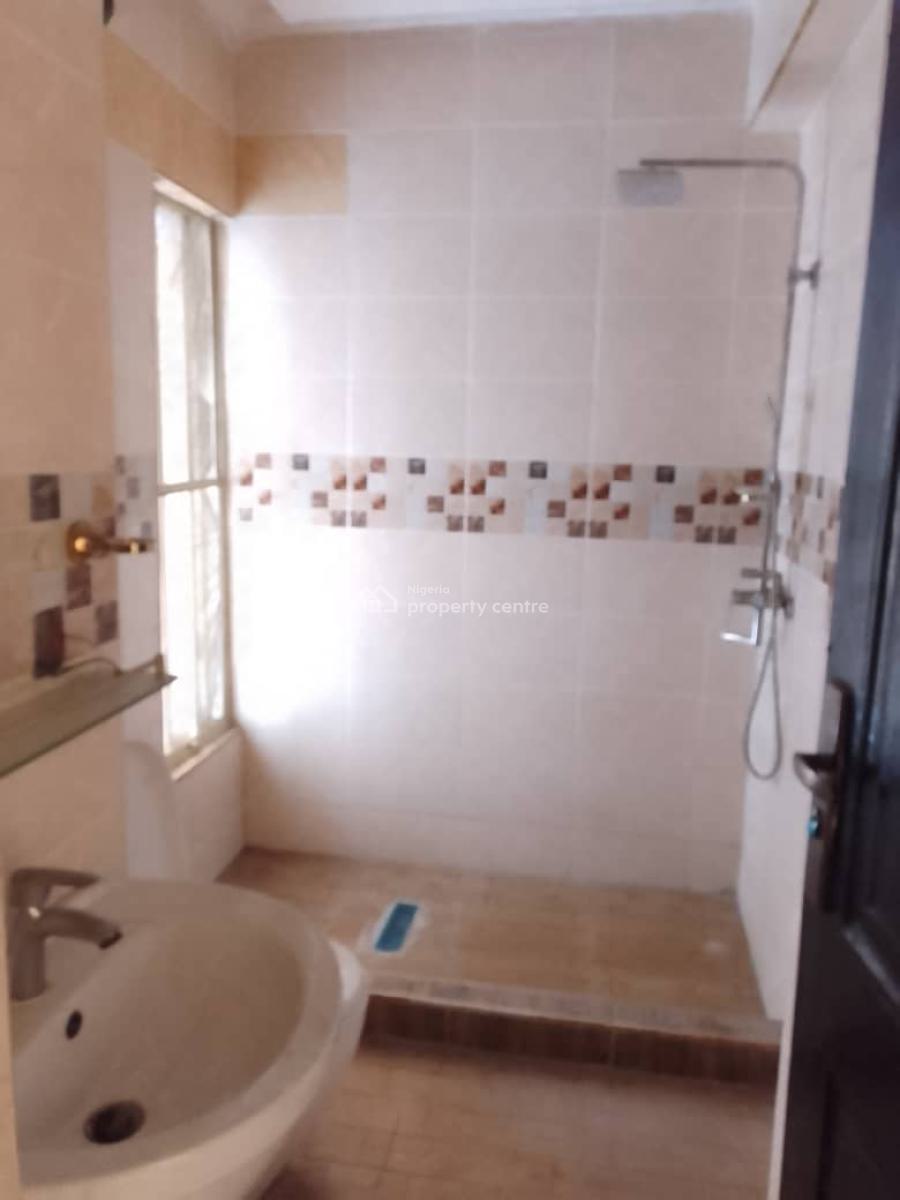 Fully Serviced 3bedroom Flat with Bq, Ikate Lekki Lagos, Ikate Elegushi, Lekki, Lagos, Flat / Apartment for Sale