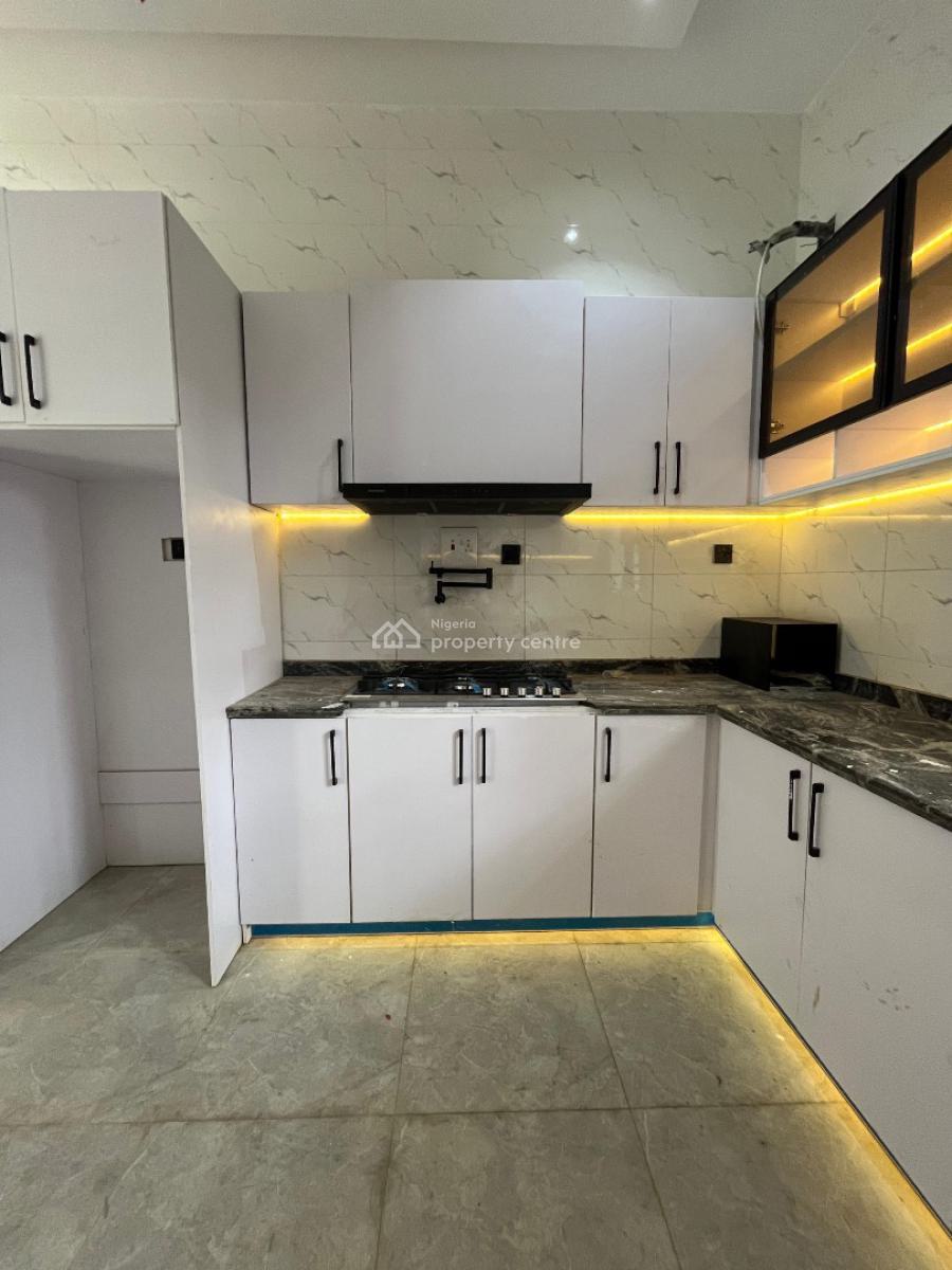 Spaciously Built 5 Bedroom Semi- Detached Duplex in a Secured Mini Est, Ikeja Gra, Ikeja, Lagos, Semi-detached Duplex for Sale