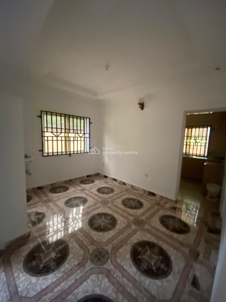 3 Bedroom Apartment, Bashoru Majek, Ajah, Lagos, Flat / Apartment for Rent
