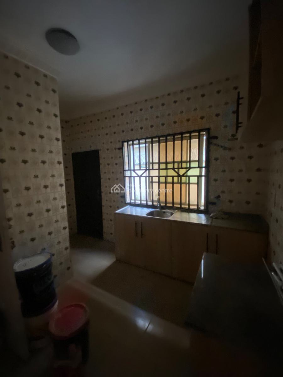 3 Bedroom Apartment, Bashoru Majek, Ajah, Lagos, Flat / Apartment for Rent