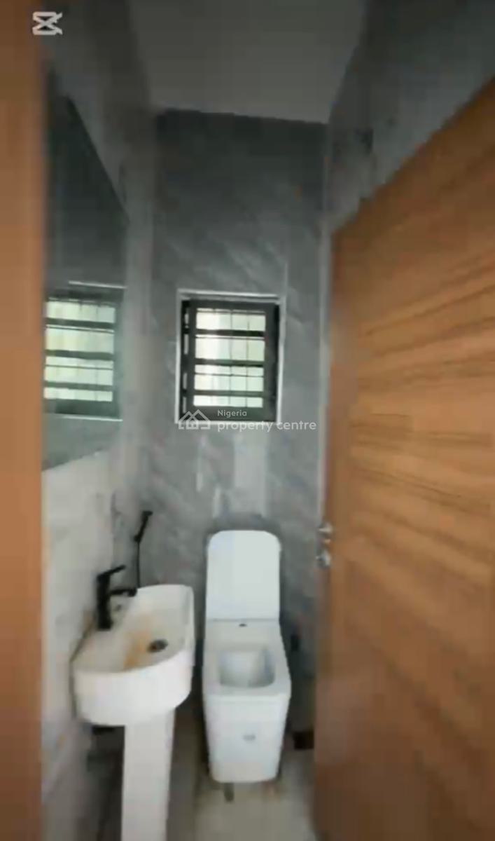 Brand New 4 Units of 4 Bedroom Luxury Duplexes, Jahi, Abuja, Flat / Apartment for Rent
