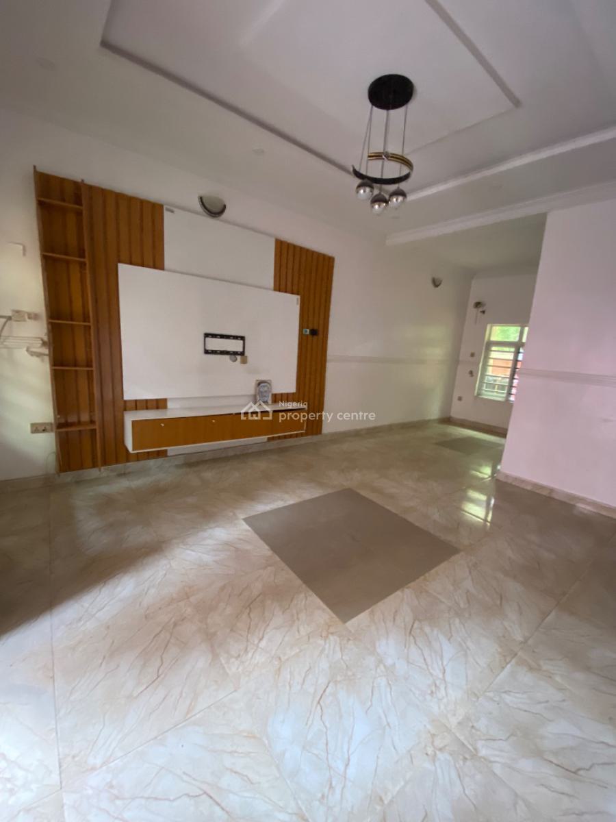 3 Bedroom Apartment in a Luxury Estate, Lekki Palm City, Ajah, Lagos, Flat / Apartment for Rent