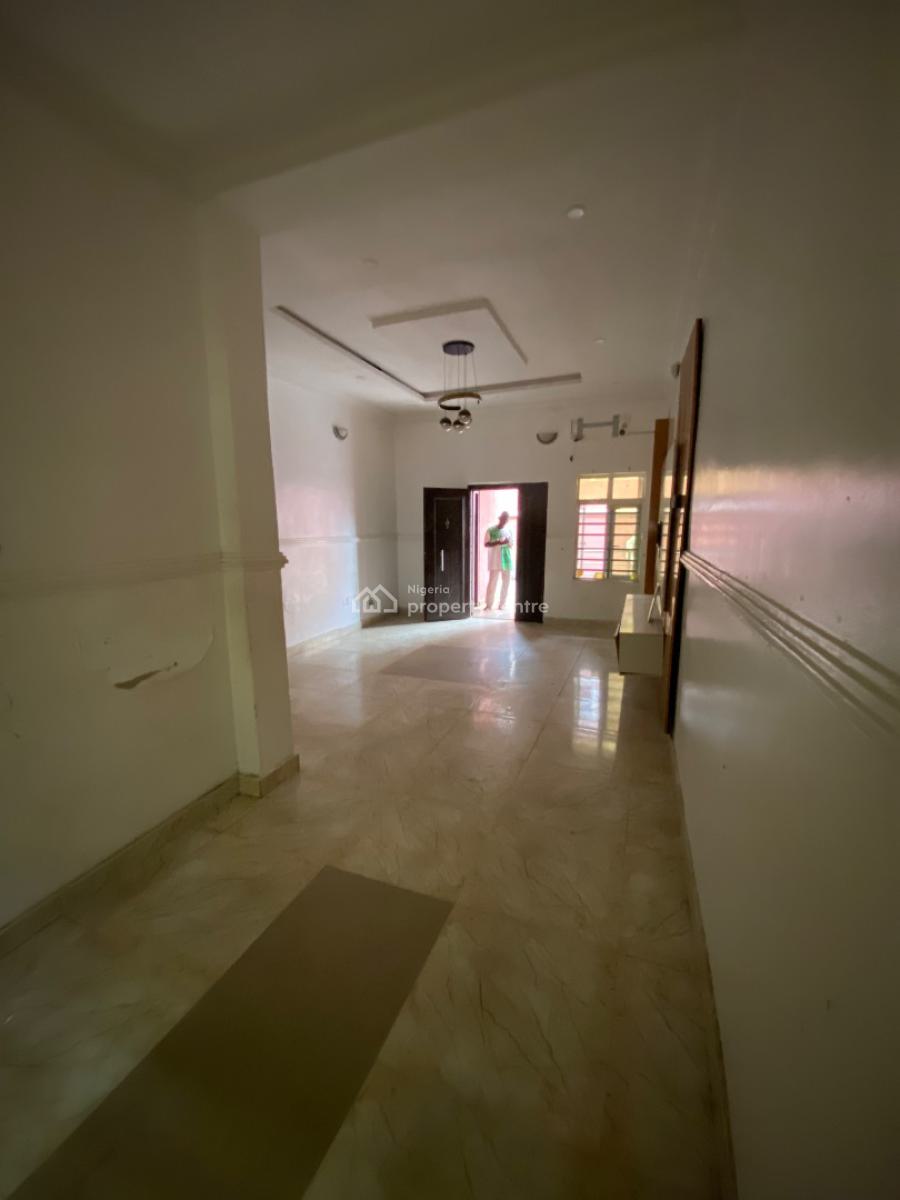 3 Bedroom Apartment in a Luxury Estate, Lekki Palm City, Ajah, Lagos, Flat / Apartment for Rent