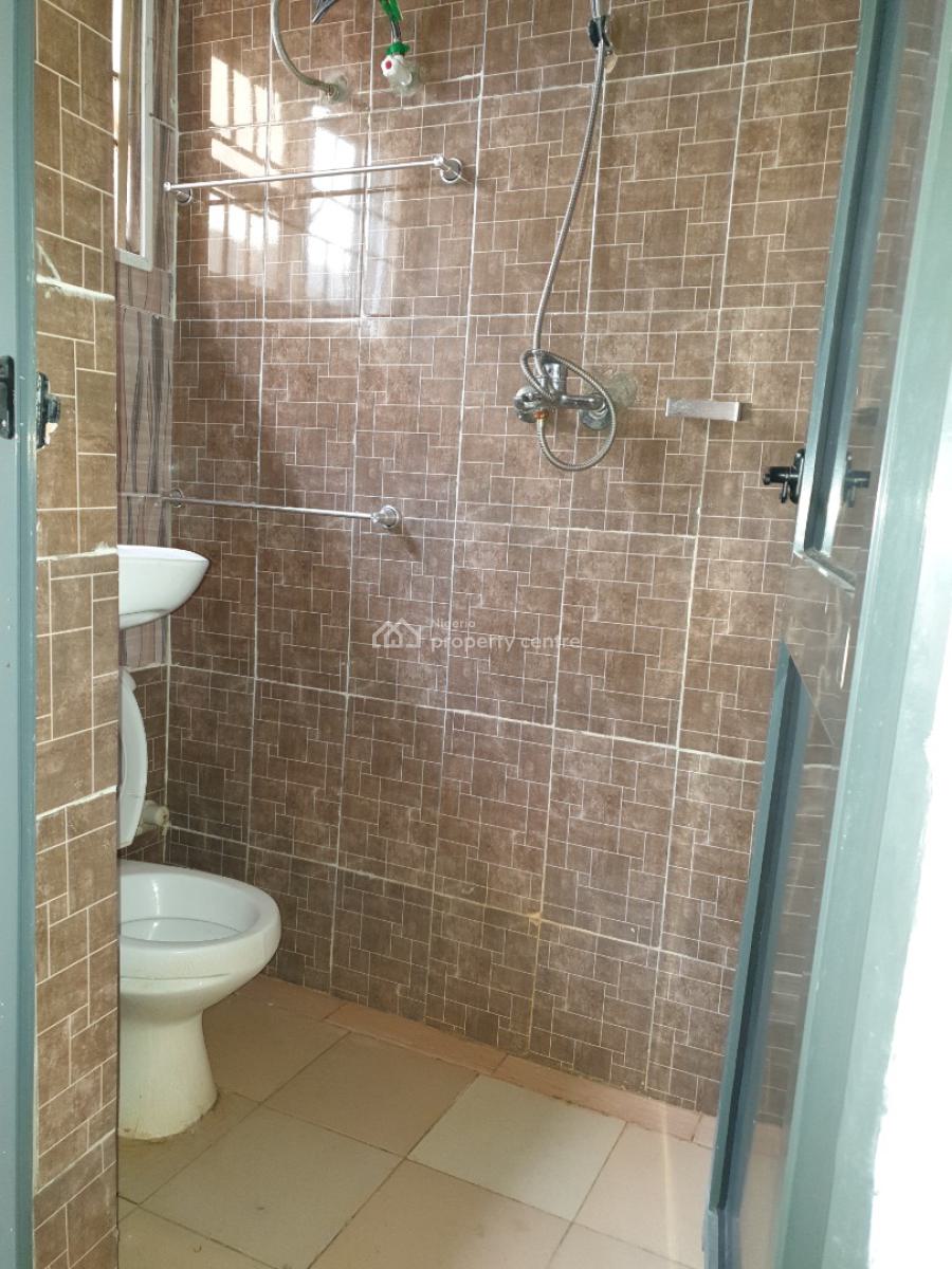 Spacious Miniflat, Ikota Villa Estate, Lekki, Lagos, Mini Flat (room and Parlour) for Rent