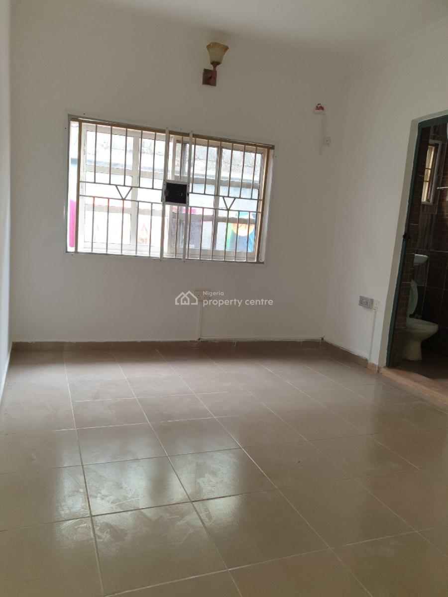 Spacious Miniflat, Ikota Villa Estate, Lekki, Lagos, Mini Flat (room and Parlour) for Rent