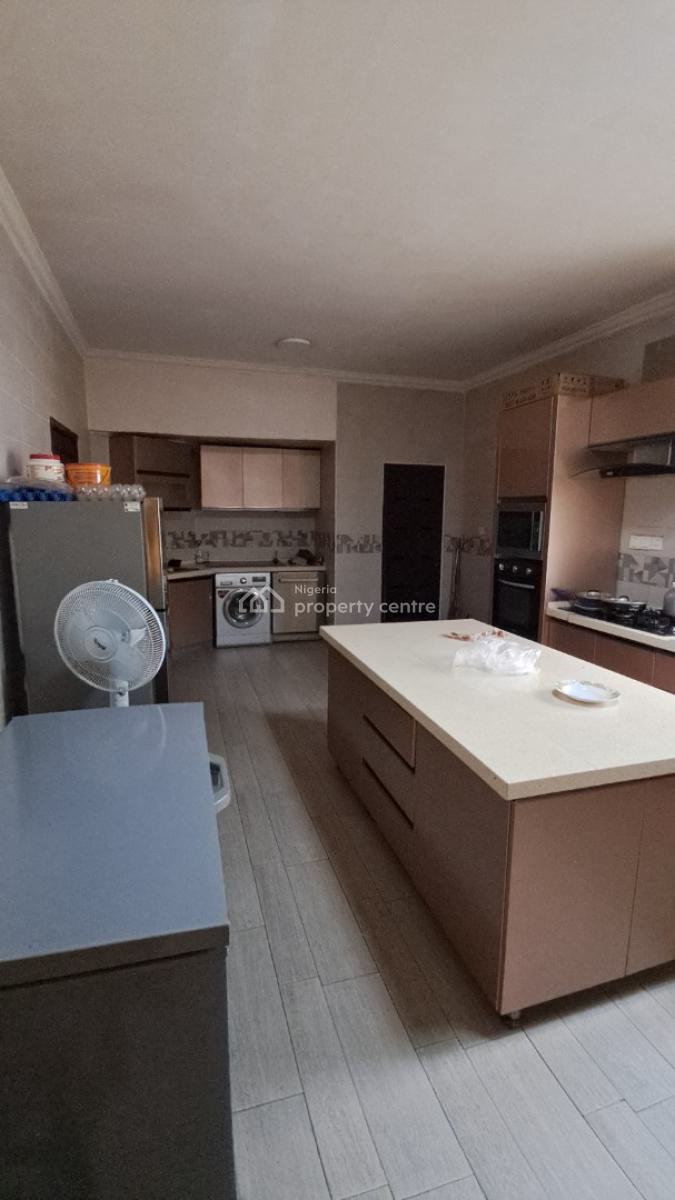Neatly Used 5 Bedrooms Duplex, Victory Park, Osapa, Lekki, Lagos, Detached Duplex for Sale