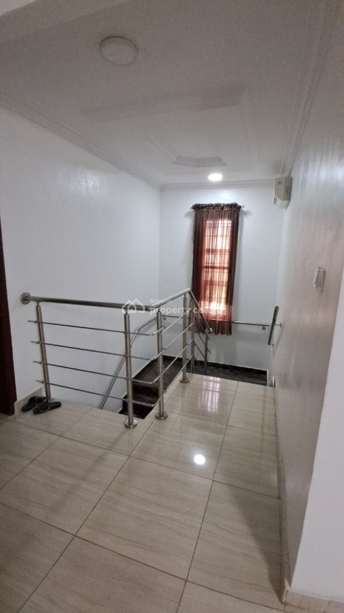 Neatly Used 5 Bedrooms Duplex, Victory Park, Osapa, Lekki, Lagos, Detached Duplex for Sale