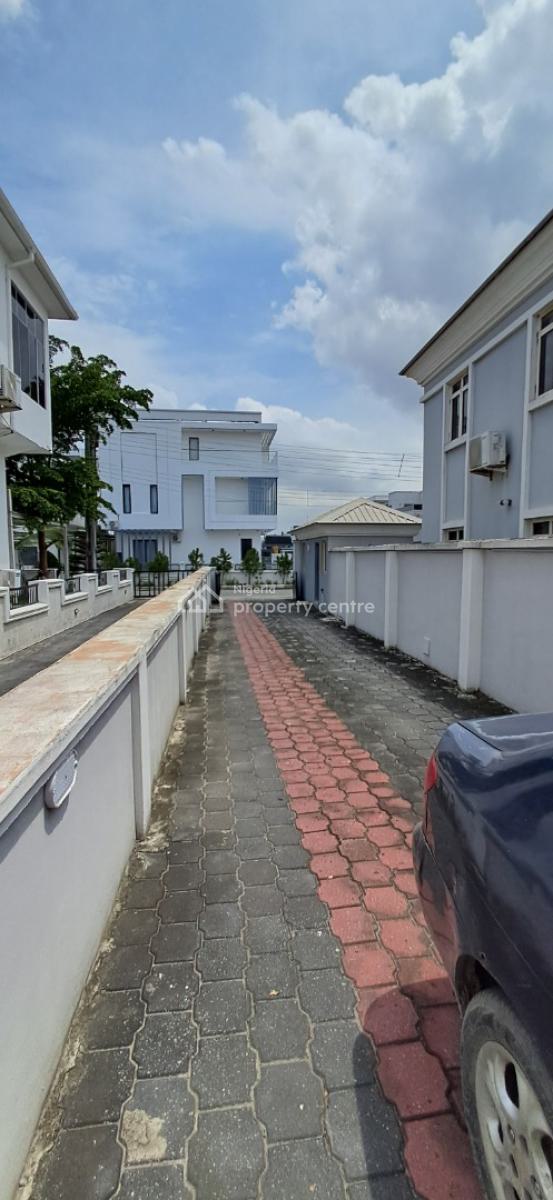 Neatly Used 5 Bedrooms Duplex, Victory Park, Osapa, Lekki, Lagos, Detached Duplex for Sale
